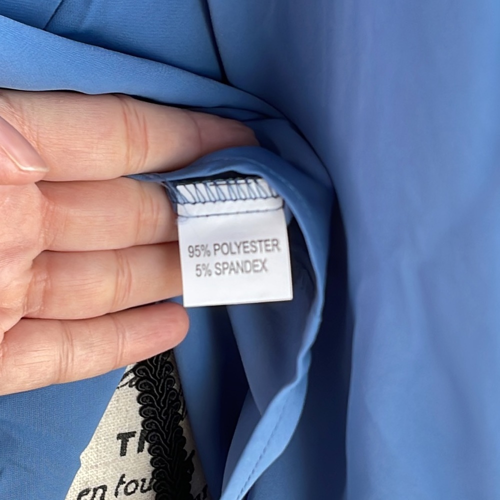 NWT ZC&GF button down blouse - Picture 6 of 7